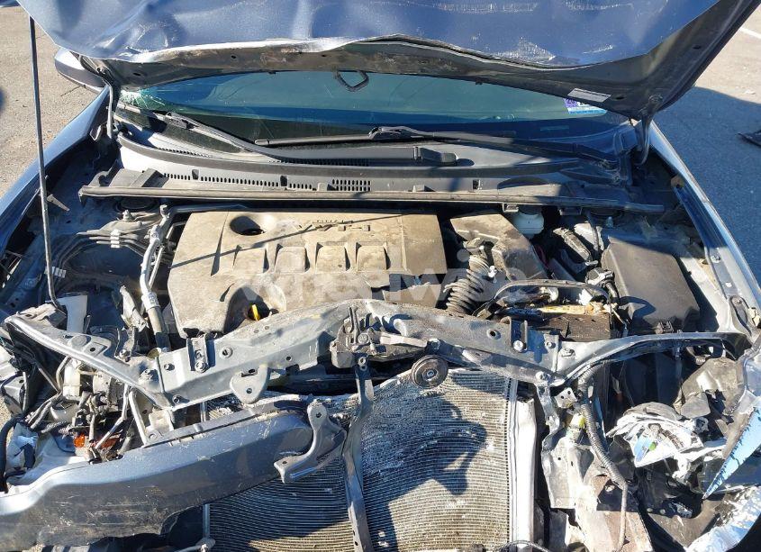 Photo 10 of 2014 Toyota Corolla LE (VIN 2T1BURHE3EC050809)