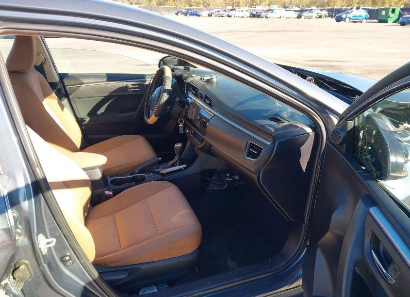 Photo 5 of 2014 Toyota Corolla L/LE/LE PLS/PRM/S/S PLS (VIN 2T1BURHE3EC052804)