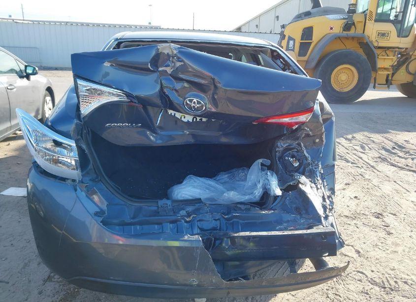 Photo 16 of 2014 Toyota Corolla L (VIN 2T1BURHE3EC055704)