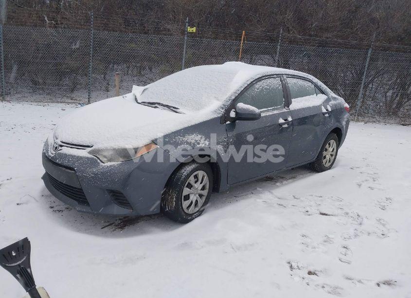 Photo 2 of 2014 Toyota Corolla L (VIN 2T1BURHE3EC072650)