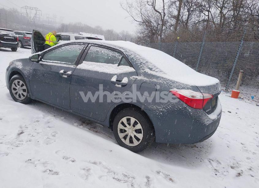 Photo 3 of 2014 Toyota Corolla L (VIN 2T1BURHE3EC072650)