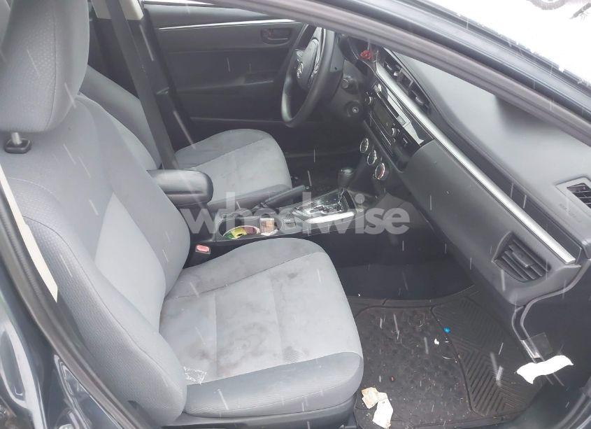 Photo 5 of 2014 Toyota Corolla L (VIN 2T1BURHE3EC072650)