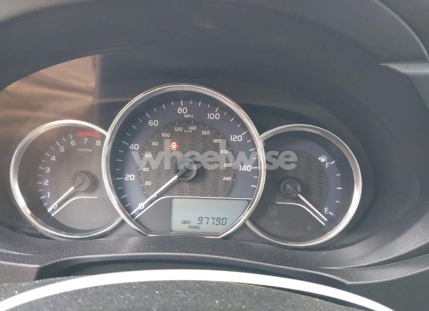 Photo 7 of 2014 Toyota Corolla LE (VIN 2T1BURHE3EC074852)