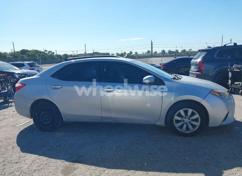 Photo 13 of 2014 Toyota Corolla LE (VIN 2T1BURHE3EC079937)