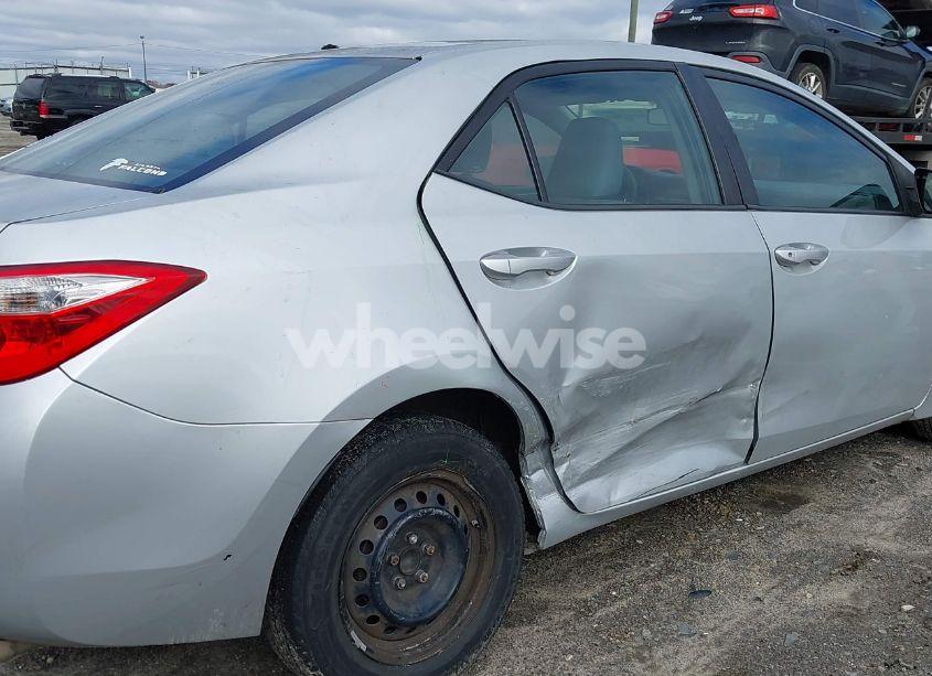 Photo 6 of 2014 Toyota Corolla L (VIN 2T1BURHE3EC085639)