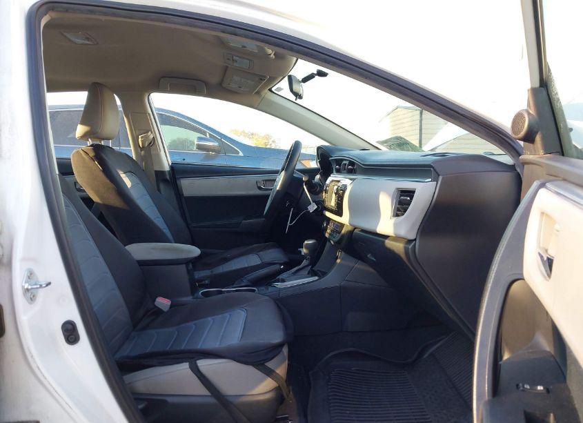 Photo 5 of 2014 Toyota Corolla LE (VIN 2T1BURHE3EC105078)