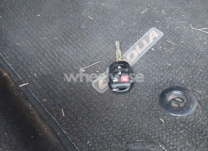 Photo 11 of 2014 Toyota Corolla S PLUS (VIN 2T1BURHE3EC107395)