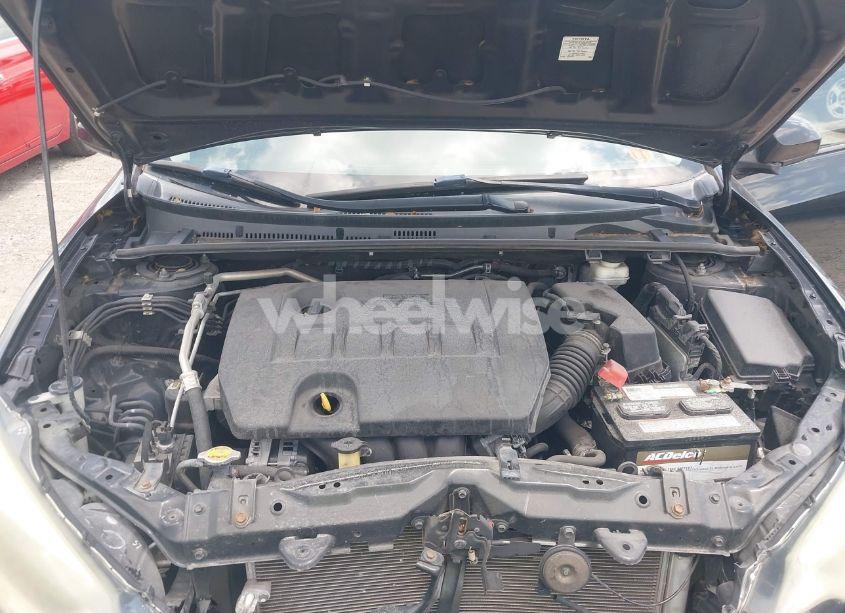 Photo 10 of 2014 Toyota Corolla L (VIN 2T1BURHE3EC129042)