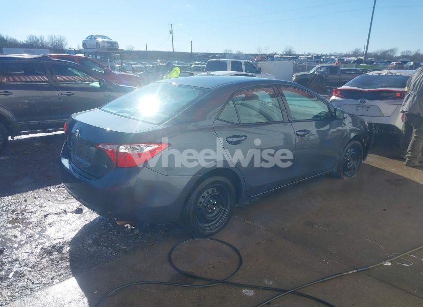 Photo 4 of 2014 Toyota Corolla LE (VIN 2T1BURHE3EC137318)