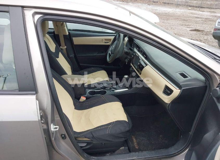 Photo 5 of 2014 Toyota Corolla LE (VIN 2T1BURHE3EC151574)