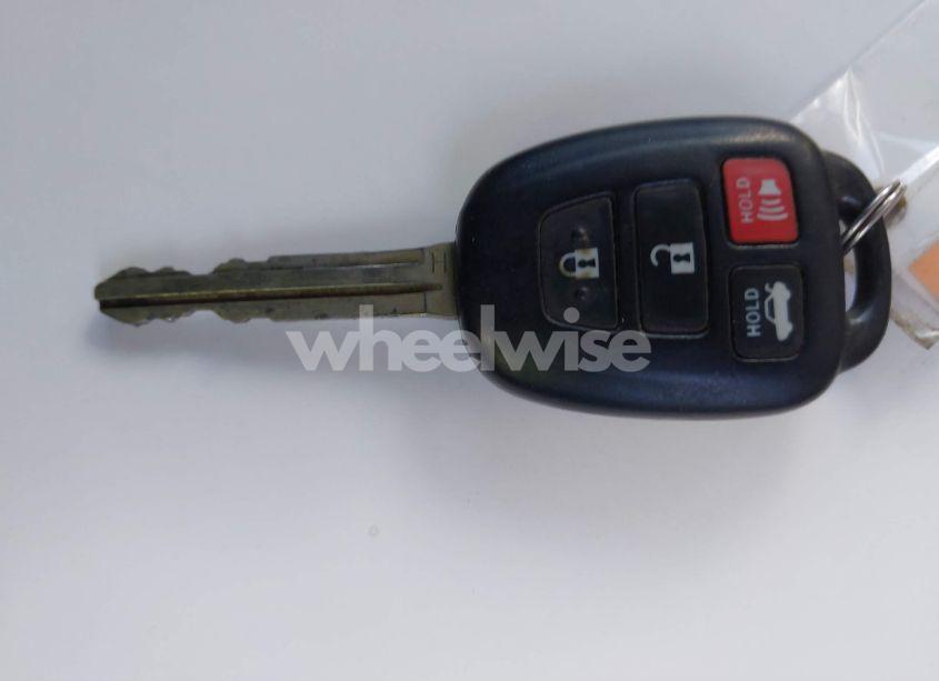 Photo 11 of 2014 Toyota Corolla LE (VIN 2T1BURHE3EC166981)