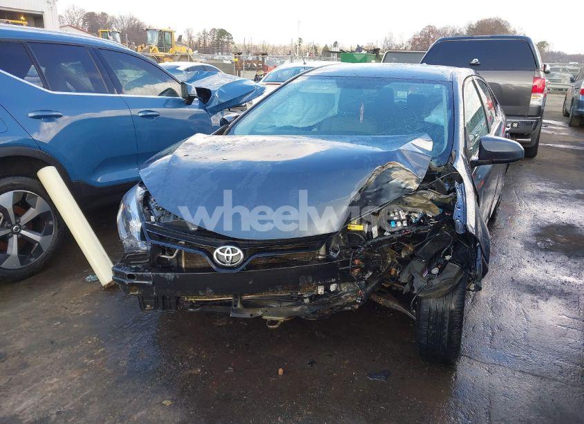 Photo 6 of 2014 Toyota Corolla LE (VIN 2T1BURHE3EC166981)
