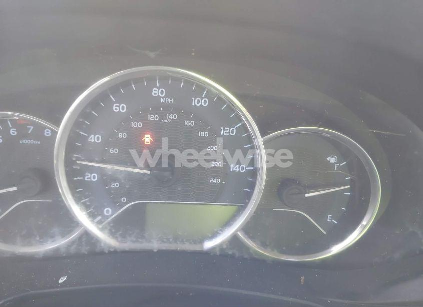 Photo 7 of 2014 Toyota Corolla LE (VIN 2T1BURHE3EC166981)