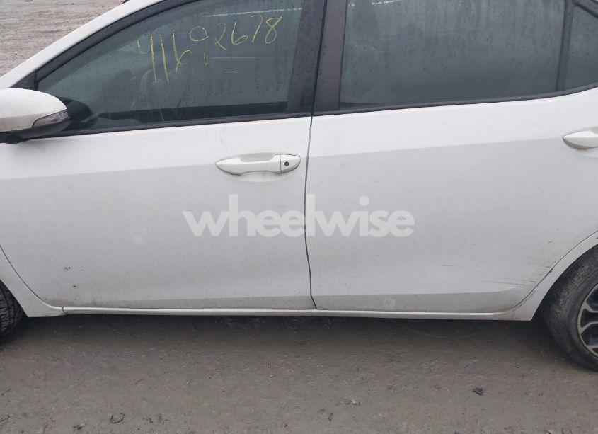 Photo 14 of 2014 Toyota Corolla S PLUS (VIN 2T1BURHE3EC203642)