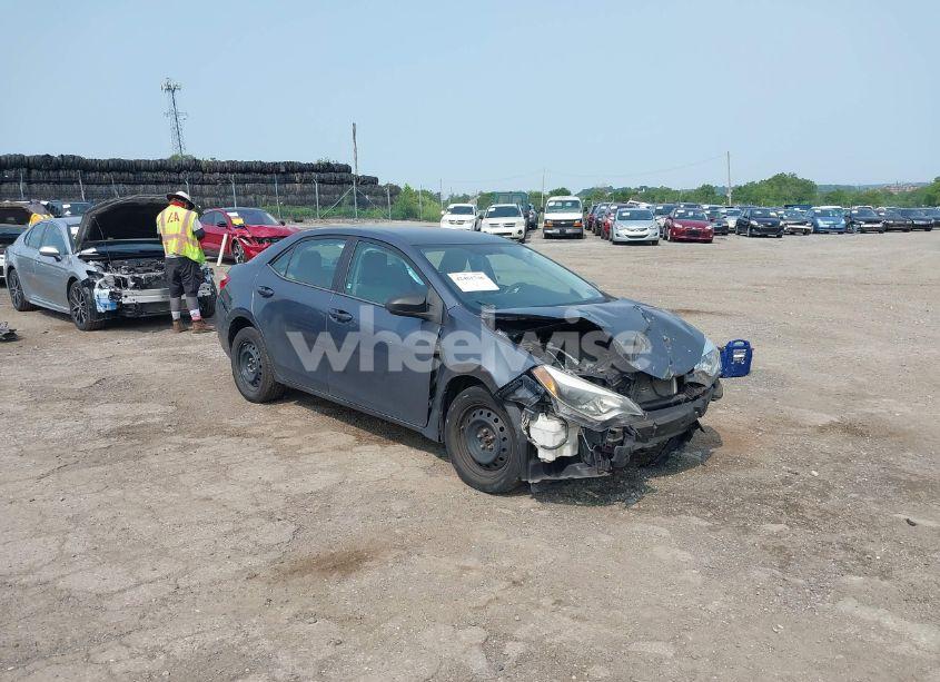 2015 Toyota Corolla LE (VIN 2T1BURHE3FC246766) main photo
