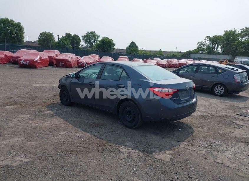 Photo 3 of 2015 Toyota Corolla LE (VIN 2T1BURHE3FC246766)