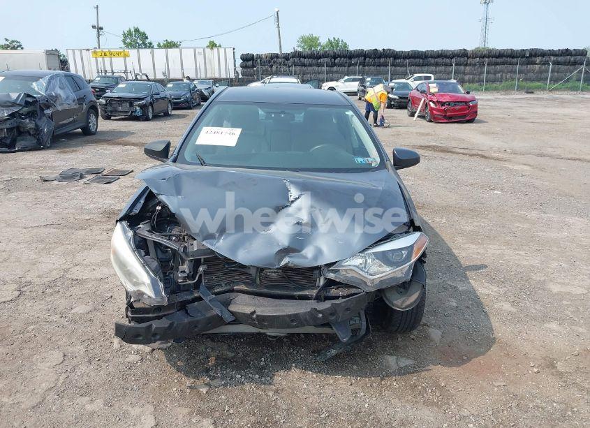 Photo 6 of 2015 Toyota Corolla LE (VIN 2T1BURHE3FC246766)