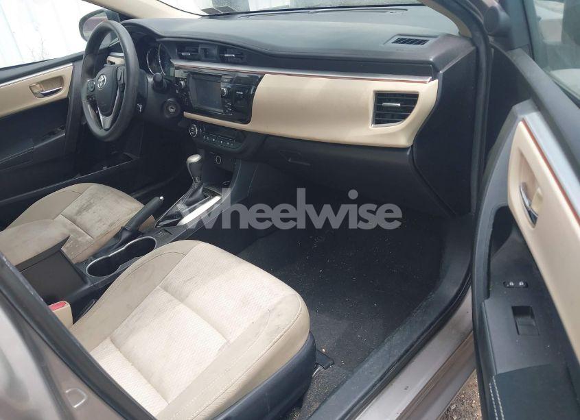 Photo 5 of 2015 Toyota Corolla LE (VIN 2T1BURHE3FC251448)