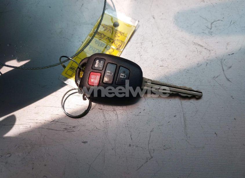 Photo 11 of 2015 Toyota Corolla LE (VIN 2T1BURHE3FC253443)