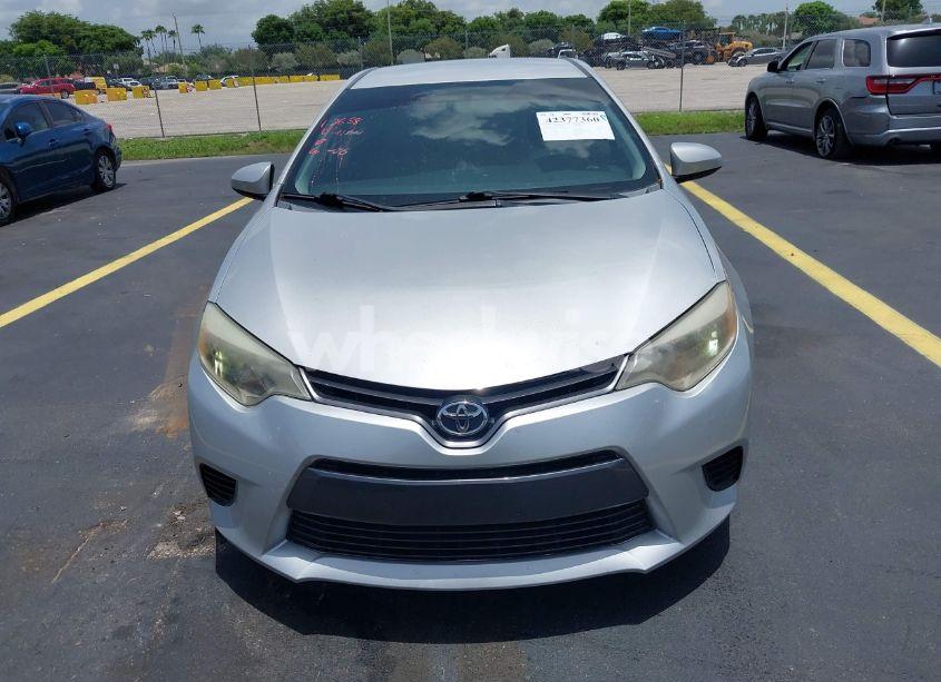 Photo 13 of 2015 Toyota Corolla LE (VIN 2T1BURHE3FC253443)