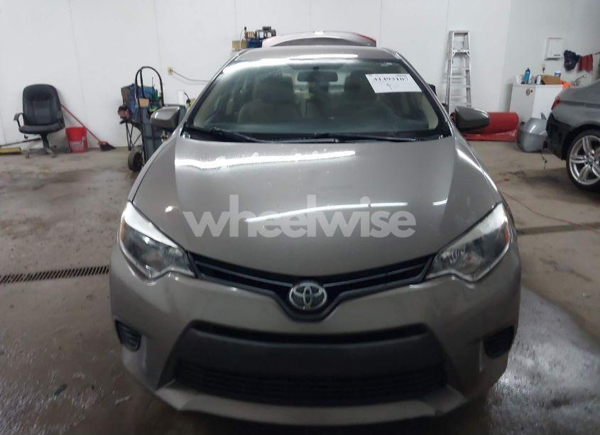 Photo 12 of 2015 Toyota Corolla LE (VIN 2T1BURHE3FC256780)
