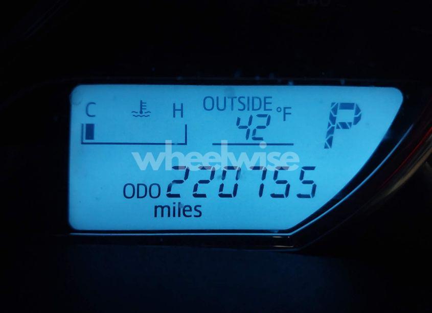 Photo 15 of 2015 Toyota Corolla LE (VIN 2T1BURHE3FC256780)