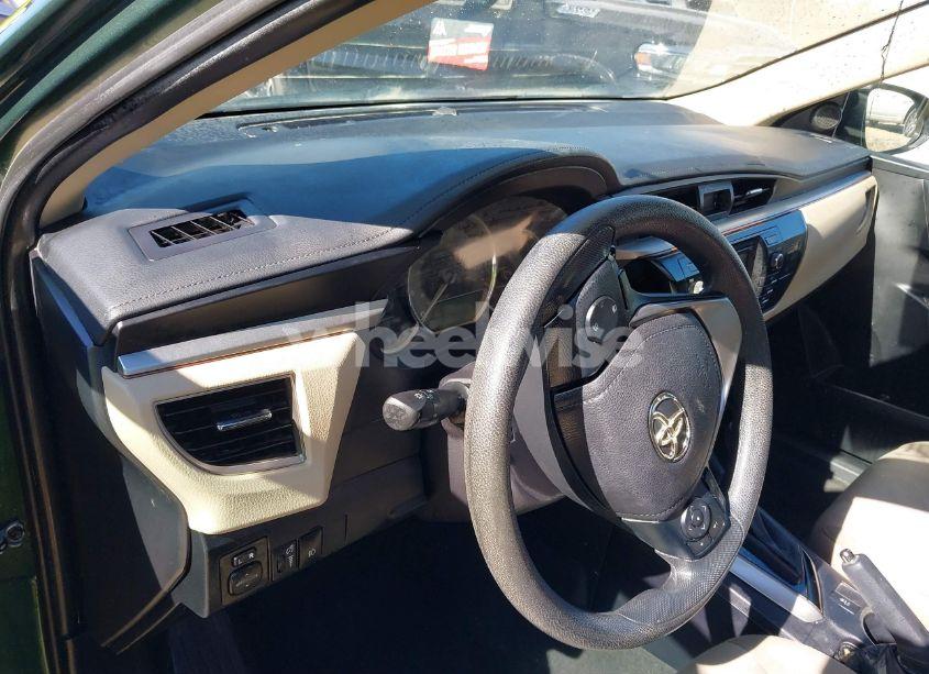 Photo 13 of 2015 Toyota Corolla LE (VIN 2T1BURHE3FC289178)