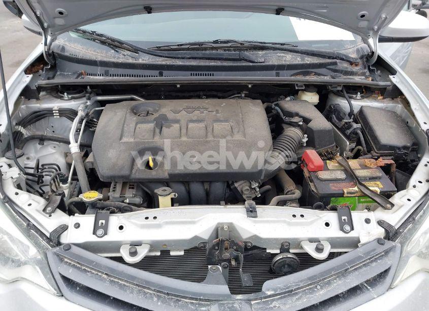 Photo 10 of 2015 Toyota Corolla LE PLUS (VIN 2T1BURHE3FC290640)