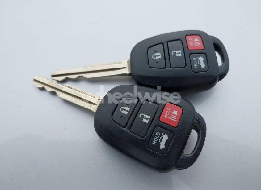 Photo 11 of 2015 Toyota Corolla LE PLUS (VIN 2T1BURHE3FC290640)