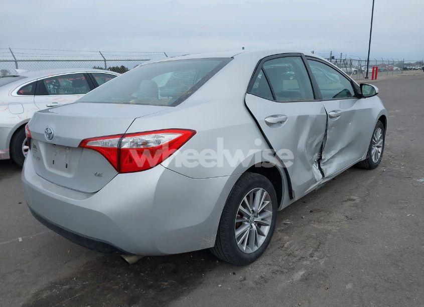 Photo 4 of 2015 Toyota Corolla LE PLUS (VIN 2T1BURHE3FC290640)