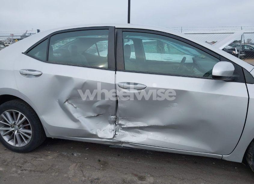 Photo 6 of 2015 Toyota Corolla LE PLUS (VIN 2T1BURHE3FC290640)