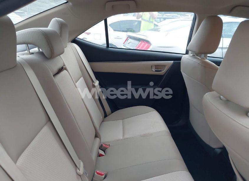 Photo 8 of 2015 Toyota Corolla LE (VIN 2T1BURHE3FC291920)