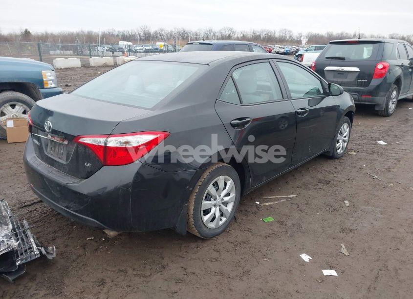Photo 4 of 2015 Toyota Corolla LE (VIN 2T1BURHE3FC295126)