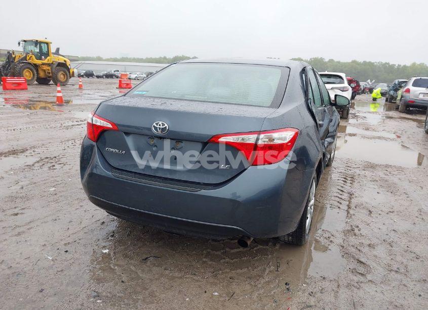 Photo 4 of 2015 Toyota Corolla L/LE/LE PLUS/LE PREMIUM/S/S PLUS/S PREMIUM (VIN 2T1BURHE3FC307758)