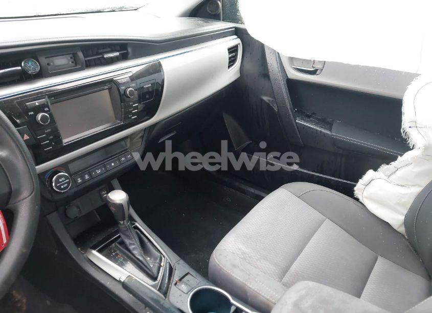 Photo 5 of 2015 Toyota Corolla L/LE/LE PLUS/LE PREMIUM/S/S PLUS/S PREMIUM (VIN 2T1BURHE3FC307758)