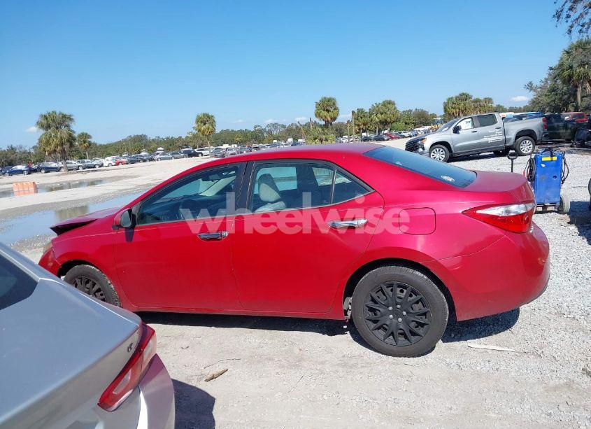 Photo 15 of 2015 Toyota Corolla LE (VIN 2T1BURHE3FC312278)