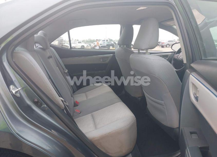 Photo 8 of 2015 Toyota Corolla LE (VIN 2T1BURHE3FC323510)