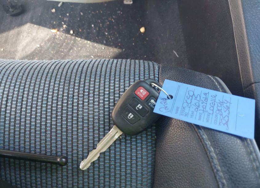 Photo 11 of 2015 Toyota Corolla S (VIN 2T1BURHE3FC325564)