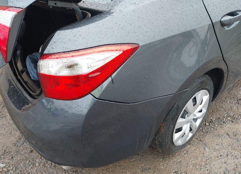 Photo 21 of 2015 Toyota Corolla LE (VIN 2T1BURHE3FC330523)