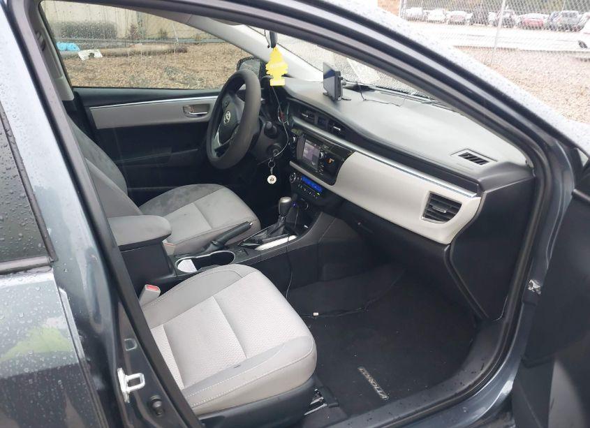 Photo 5 of 2015 Toyota Corolla LE (VIN 2T1BURHE3FC330523)