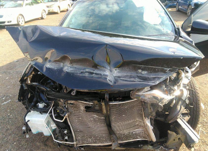 Photo 10 of 2015 Toyota Corolla LE (VIN 2T1BURHE3FC333664)