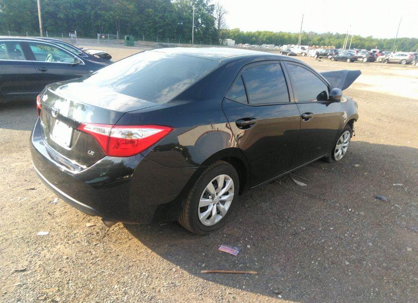 Photo 4 of 2015 Toyota Corolla LE (VIN 2T1BURHE3FC333664)