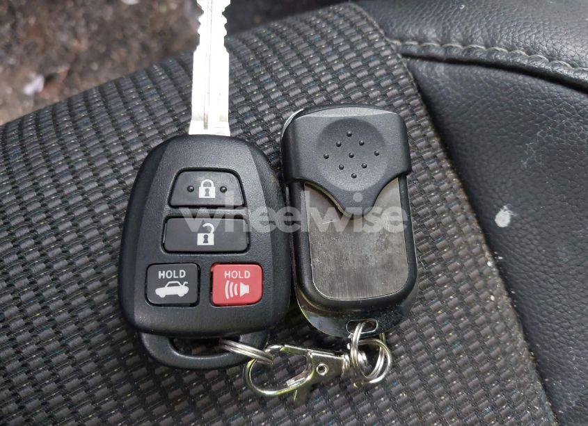 Photo 11 of 2015 Toyota Corolla S PLUS (VIN 2T1BURHE3FC340498)