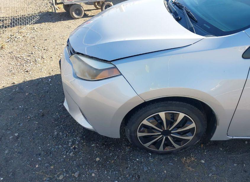 Photo 18 of 2015 Toyota Corolla LE (VIN 2T1BURHE3FC344275)