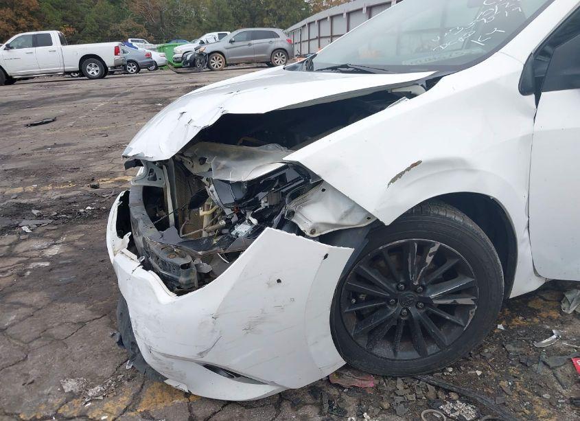 Photo 17 of 2015 Toyota Corolla LE PLUS (VIN 2T1BURHE3FC359519)