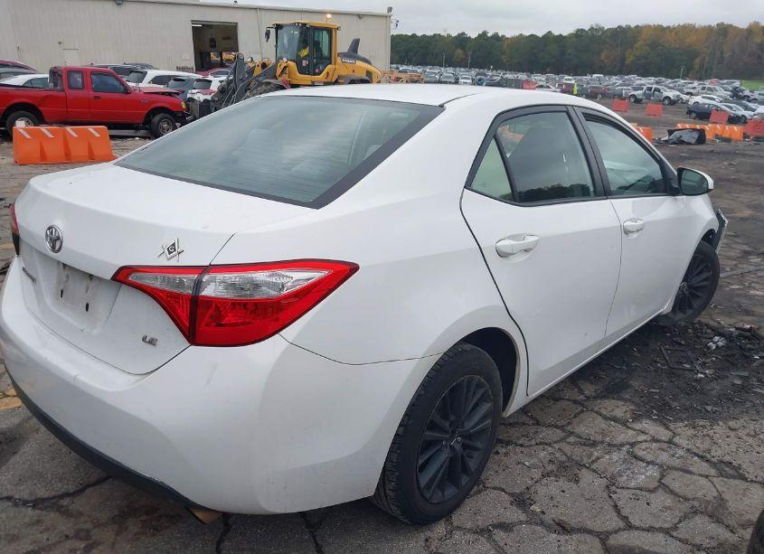 Photo 4 of 2015 Toyota Corolla LE PLUS (VIN 2T1BURHE3FC359519)
