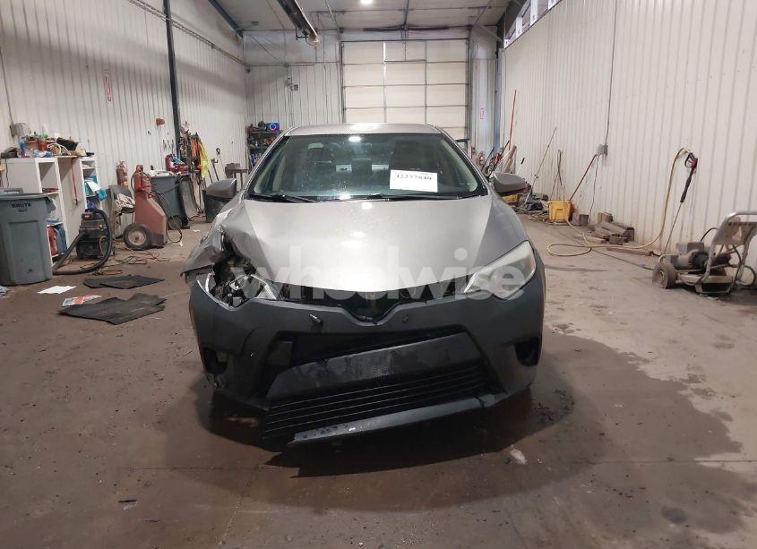 Photo 12 of 2015 Toyota Corolla LE (VIN 2T1BURHE3FC404555)