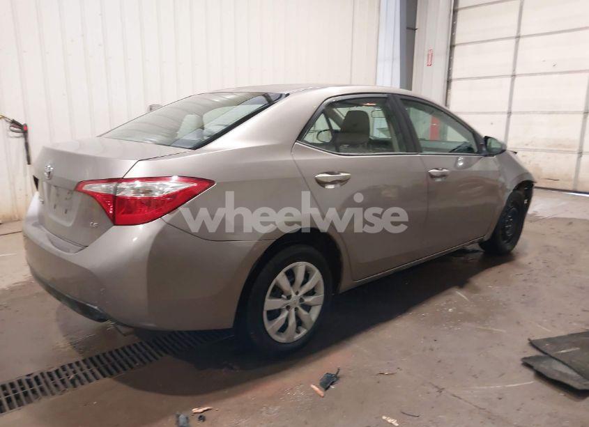 Photo 4 of 2015 Toyota Corolla LE (VIN 2T1BURHE3FC404555)