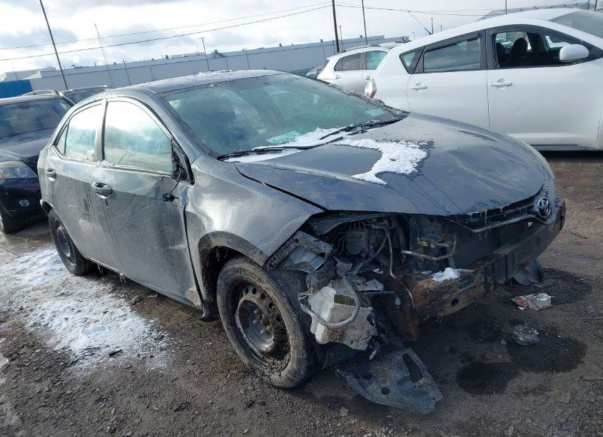 2015 Toyota Corolla LE (VIN 2T1BURHE3FC408427) main photo