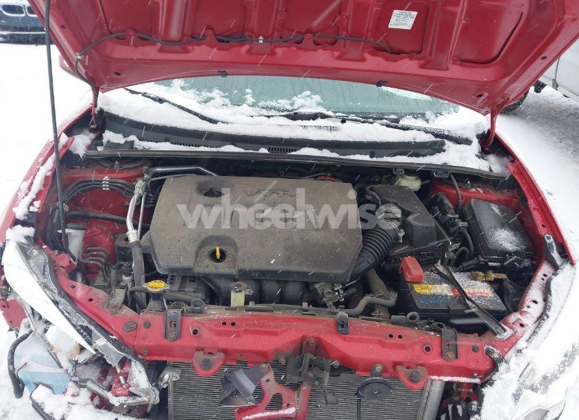 Photo 10 of 2015 Toyota Corolla LE (VIN 2T1BURHE3FC412249)